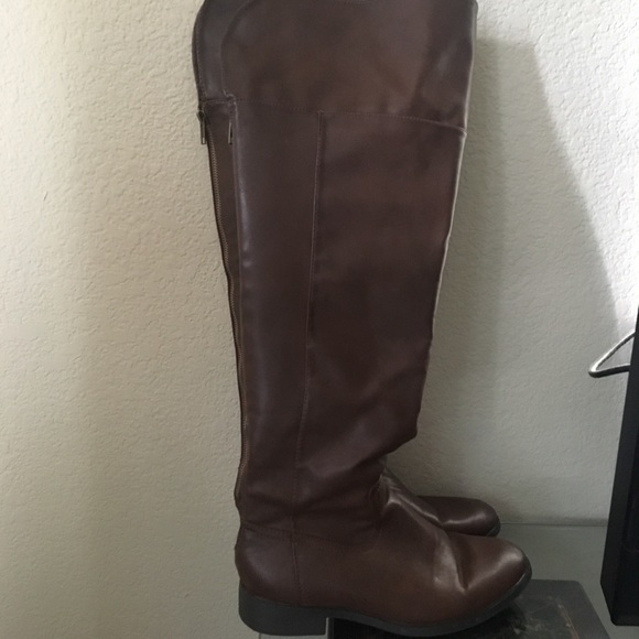 Forever 21 Faux Leather Over the Knee Boots - Picture 3 of 6